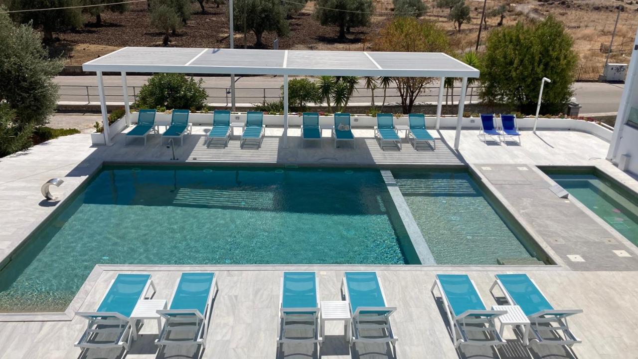 Hotel Defkalion Petra  Exterior foto